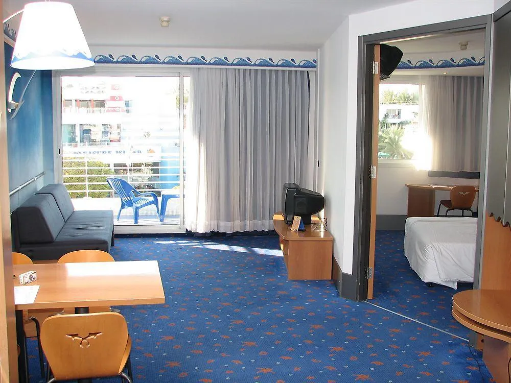 Club Hotel Eilat - All Suites Hotel