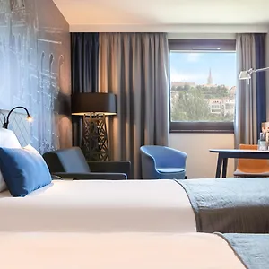 https://mercure-buda.inbudapesthotels.com